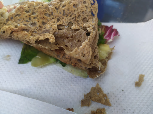 Photo 2 - Bi Goût Dèn Food