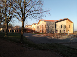 Photo n°1 de EHPAD MONTCERVIER à Vic-le-Comte (Maison de retraite)