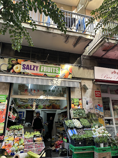 Salzy Fruits