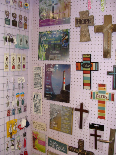Stichting Bijbelwinkel Ezra - Thumbnail