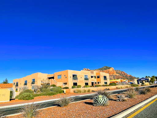 La Plaza OFC & Retail Complex - Thumbnail