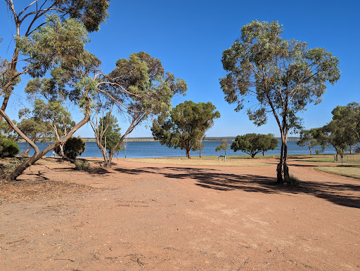 Lake Wyangan Picnic Area