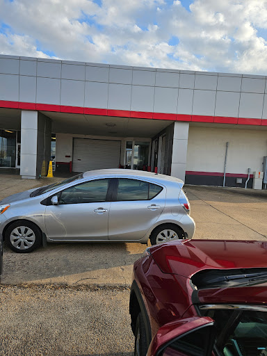 Central Toyota Service Department - Thumbnail