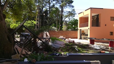 Photos of La Nueva Dos