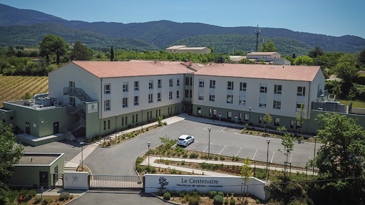 Photo de Maison de Retraite les Arcades à Saint-Restitut (26130)