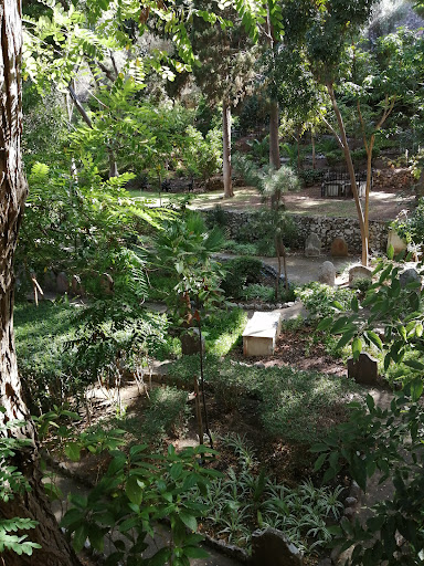 Trafalgar Cemetery - Thumbnail
