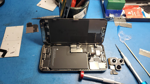 HowMar Repairs IT - Visual