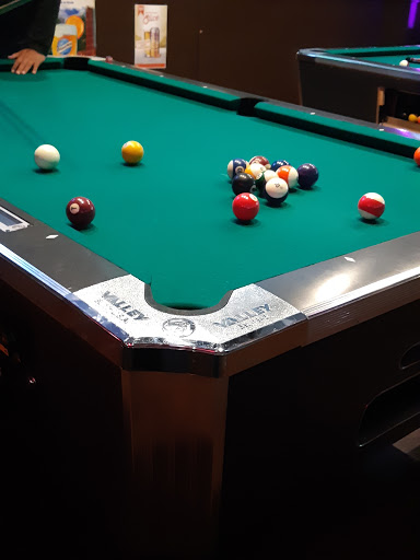 Boomers Sports Bar - Thumbnail