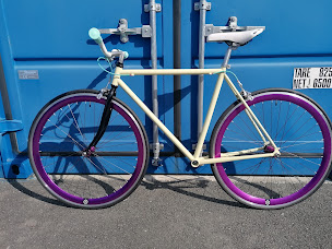 Photo n°7 de Urban2Roues à Gradignan (Magasin de réparation de vélos)