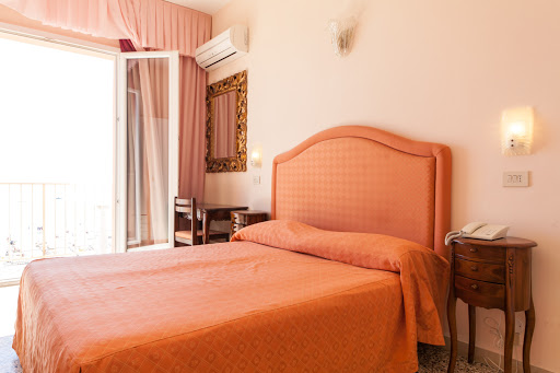 Hotel Negresco Gallery - Italy