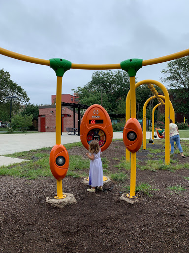 Girard Street Park - Thumbnail