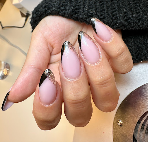 Aesthetik nails by Nataliia/negler Bergen/manikyr/manikur/