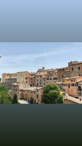 Parcheggio via portella