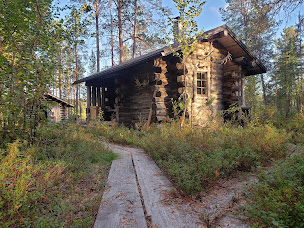 Photo n°15 de NORDICAMPS construction et location de cabanes - Laponie et Auvergne à La Bourboule (Agence de visites touristiques)