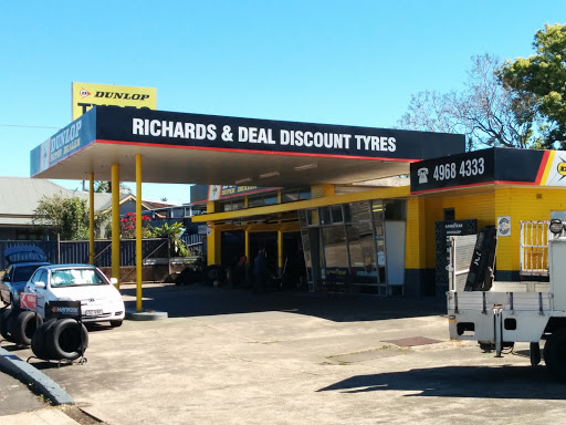 Richards & Deal Discount Tyres