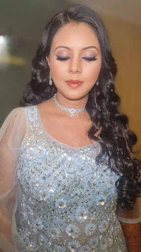 Limited period offer get 30% on bridal packages