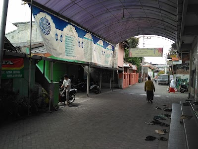 Photos of Masjid Pogung Dalangan