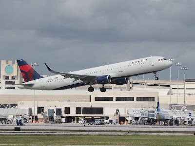 Photos of Palm Beach International Airport