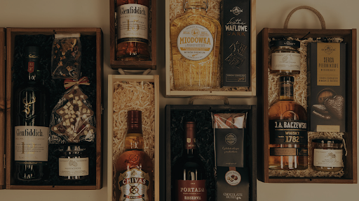 Datny - zestawy i kosze prezentowe - kosze świąteczne - warszawa prezenty