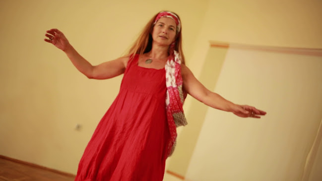 Devi Rada Rageth: Psychotherapie, Paarberatung, Qi Gong, Tanztherapie und Workshops Öffnungszeiten