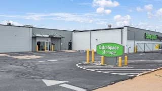 Extra Space Storage