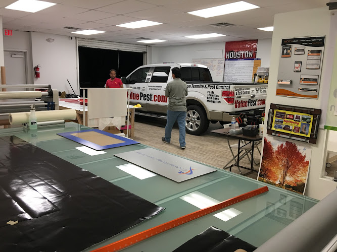 ALTIUS Graphics Window Tint in Houston