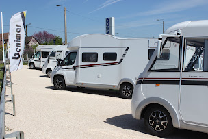 Photo n°24 de L'Aventure Camping Car à Chenôve (Concessionnaire de véhicules de loisirs)