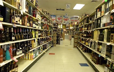 Wells Discount Liquors