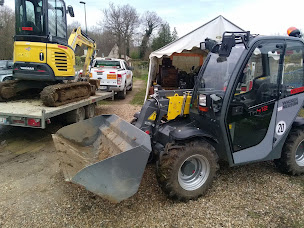 Photo n°1 de Util'Cars à Les Trois Lacs (Agence de location de matériel)
