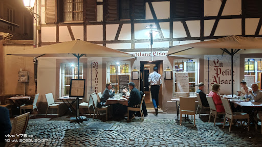 Restaurant La Petite Alsace - Thumbnail