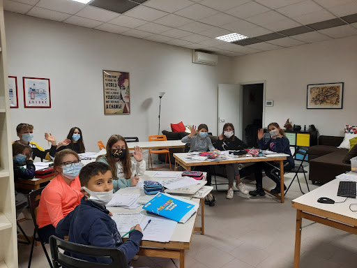 MODERN LANGUAGE CENTRE - Visual