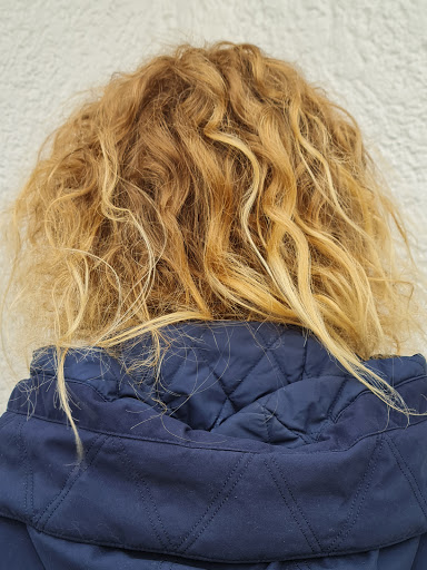 Tines Salon