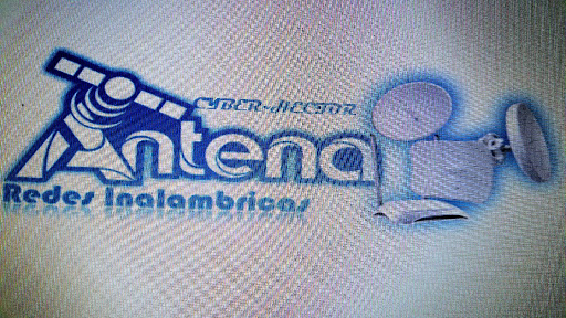CYBER-HECTOR e INTERNET EN CASA