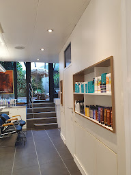 Photo n°13 de DESSANGE - Coiffeur Libourne à Libourne (Institut de beauté)