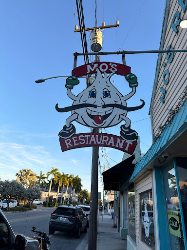 Mo's Restaurant Gallery - United States