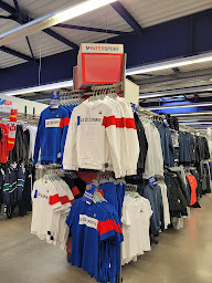 Photo n°11 de Intersport Mozac à Mozac (Magasin de vêtements pour jeunes)