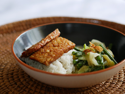 Monggo Makan