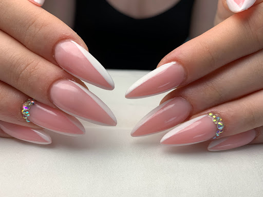NAILS EVOLUTION ACADEMY - Visual