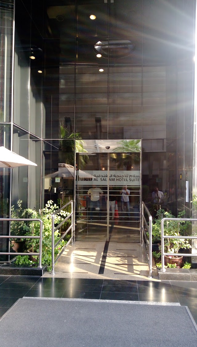Staybridge Suites Dubai Financial Centre by IHG