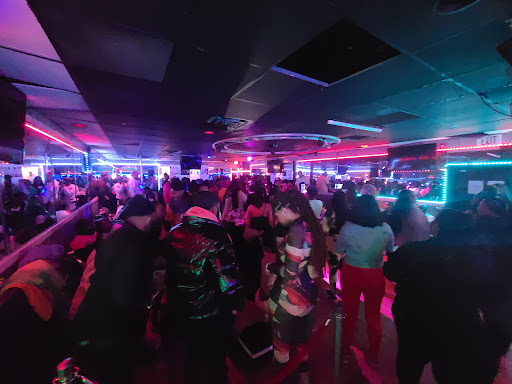 D'Tox Bar & Ultra Lounge - Thumbnail