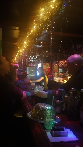 Mick's Pub - Visual
