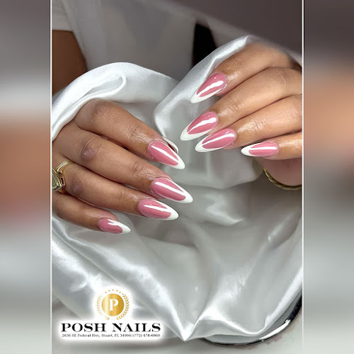 Posh Nails interior view