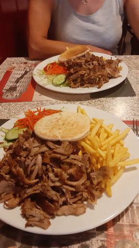 Cyprus Eethuis - Visual