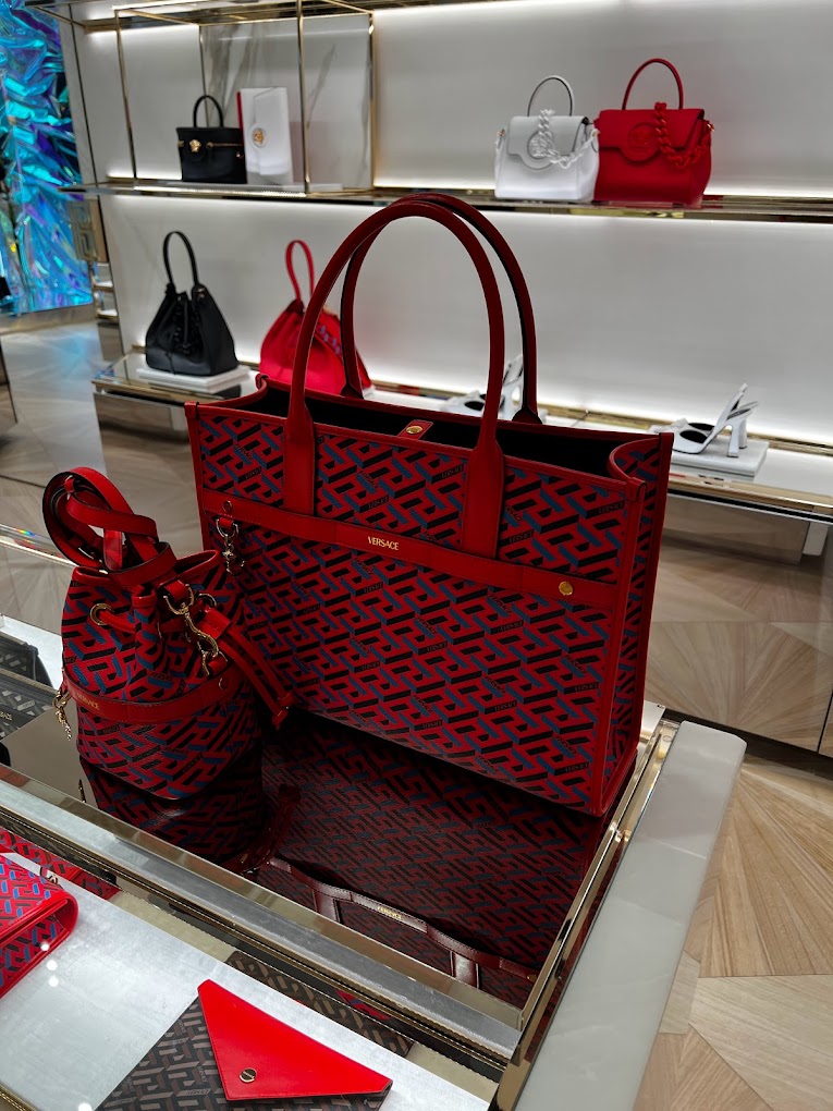 Versace Shops In London: Where Luxury Meets Italian Glamour - London ...