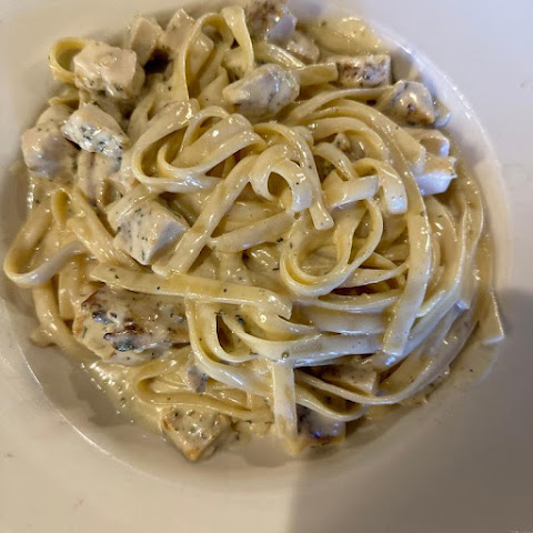 La Famiglia Pizza & Pasta by null