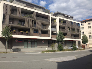 Photo n°2 de rééducation périnéale et cours de pilates, masseur-kinésithérapeute osieka caroline à Saint-Romain-en-Gal (Studio Pilates)
