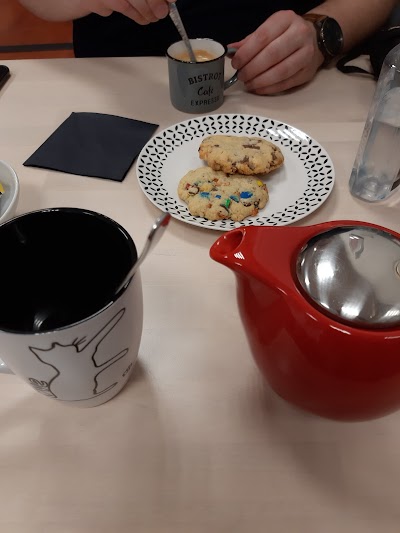 Le Chat Fait Des Delices Salon De The Valenciennes Hauts De France 33 3 27 47 41 91 France