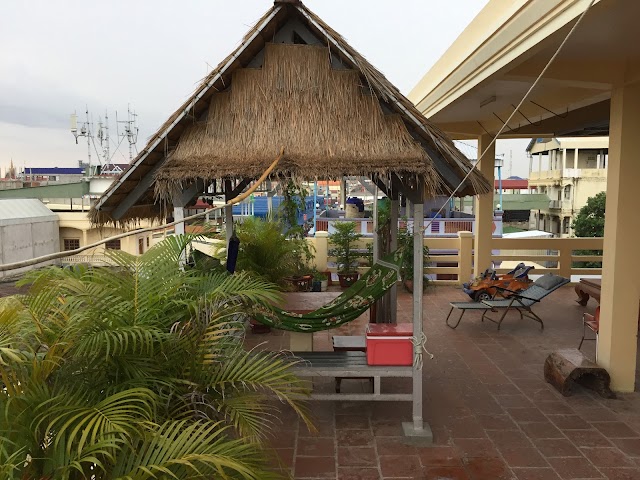 Star Hotel