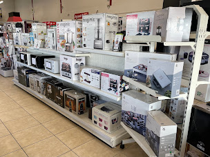 Photo n°6 de Etablissements Gaston Laverriere à Ornex (Magasin de matériel de motoculture)