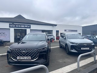 Chery Colchester Glyn Hopkin
